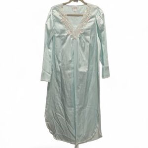 Vintage Sara Beth Blue Lace Trim Long Sleeve Sleep Dress
